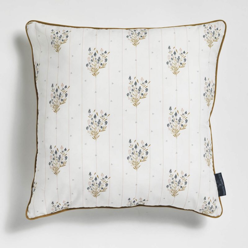 Coussin Madeleine Rivoli face Maison Charlotte