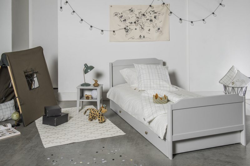 Child bed Opéra Grey Maison Charlotte - Ambience with drawer