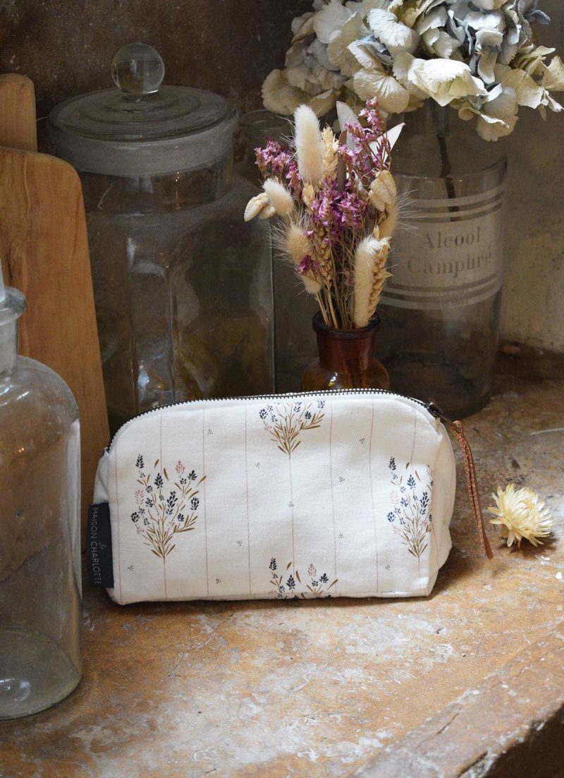 Canvas toiletry bag Madeleine Maison Charlotte