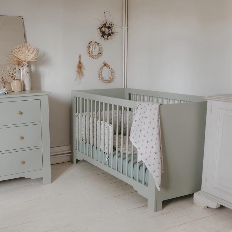 Montmartre Sage Green evolving baby bed Maison Charlotte