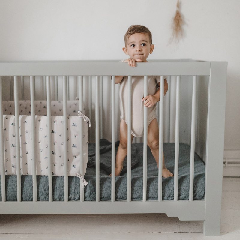 Montmartre Sage Green evolving baby bed Maison Charlotte